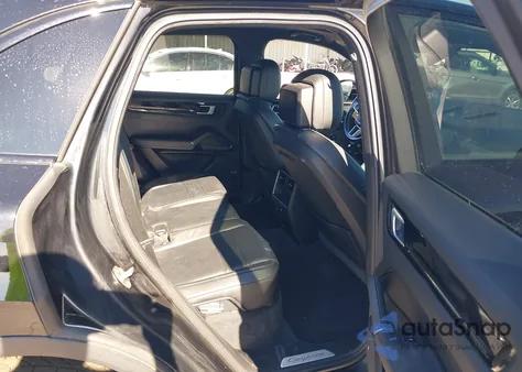 2020 Porsche Cayenne z USA, uszkodzony, nr VIN WP1AA2AY3LDA07215